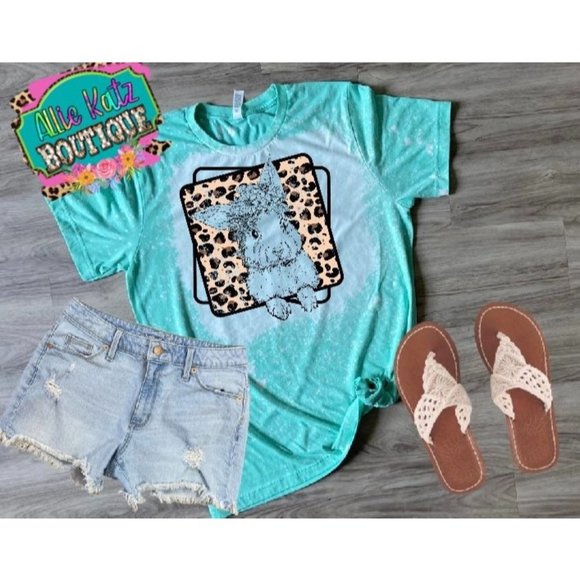 Bunny on leopard square bleached T-shirt / Religous tee/ Easter bunny bleached t - Picture 1 of 3